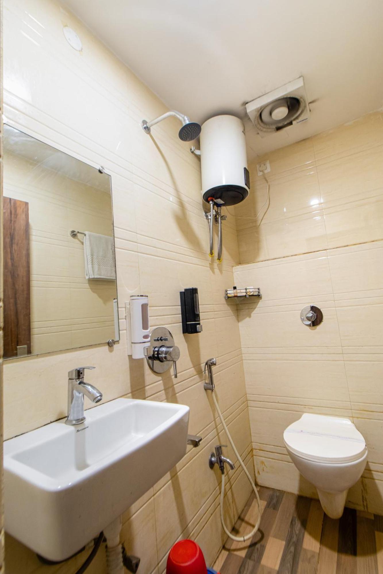 Hotel Park Central Kolkata Bagian luar foto